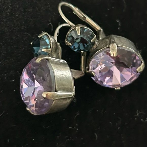 Sorrelli Lilac Pastel Blue and Violet Crystal Leverback Earrings - Picture 7 of 9